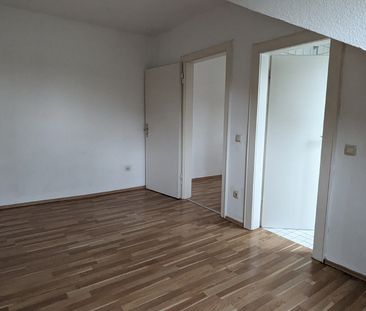 WILLKOMMEN! Top sanierte Singlewohnung! Garten! PKW-Stellplatz - Foto 1