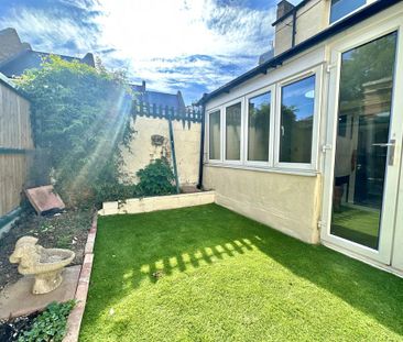 1 bedroom semi-detached house to rent - Photo 3