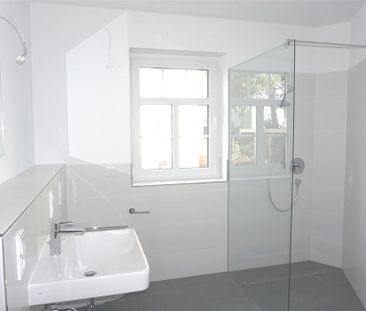 Luxuriöse, barrierefreie Mietwohnung inkl. Einbauküche, Fußbodenhei... - Foto 1