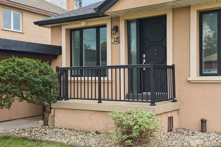 For Lease - 135 Regina Avenue, Toronto, Ontario - Photo 2