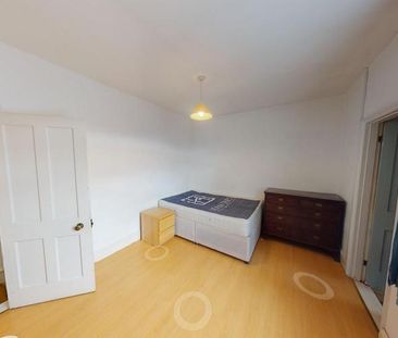 3 bedroom house to rent - Photo 3