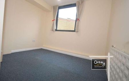 |ref:r |,mede House, Salisbury Street, Southampton, SO15 - Photo 3