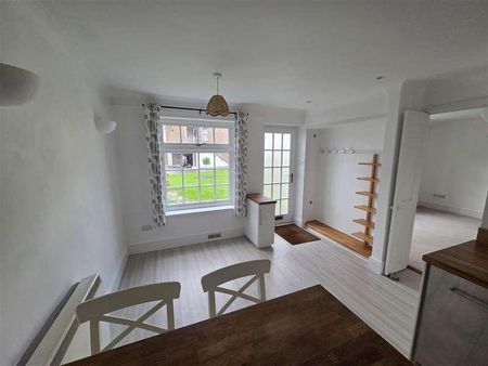 Moresk, Truro, TR1 - Photo 3