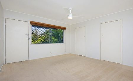 2/16 Darvall Street, Taringa, QLD 4068 - Photo 3