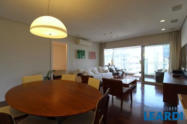 Apartamento - Photo 1
