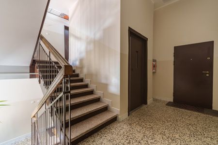 3 pokoje na poddaszu 85m² | metro | widok - Photo 4