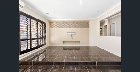 The Perfect Blend of Comfort, Space and Location - Photo 4