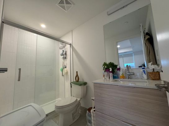 For Lease - 2501 Saw Whet Boulevard Unit# 323, Oakville, Ontario - Photo 1