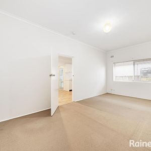 1/60 Moverly Road, Maroubra, NSW 2035 - Photo 2