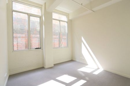 311/639 Little Bourke Street - Photo 2