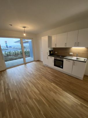 PROVISIONSFREIE Erdgeschosswohnung mit gemütlichem Eigengarten und Tiefgaragenparkplatz in Premstätten - Photo 1