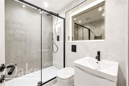 Dingwall Road, Croydon - Photo 5