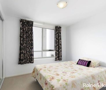 Spacious Apartment - Furnished or unfurnished - Photo 2