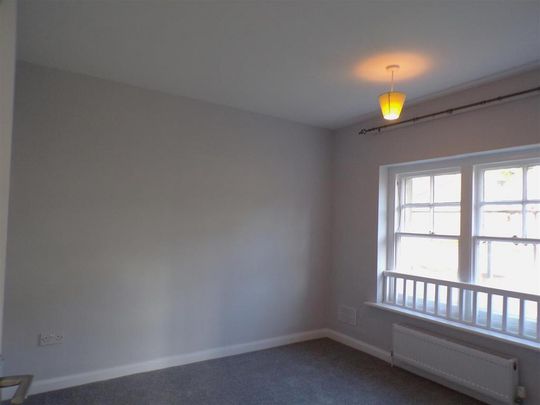 2 bedroom cottage to rent - Photo 1