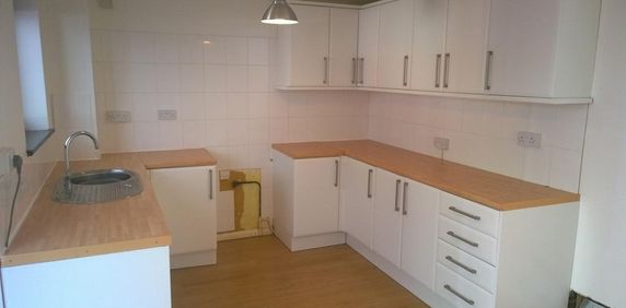 3 bedroom house to rent - Photo 2