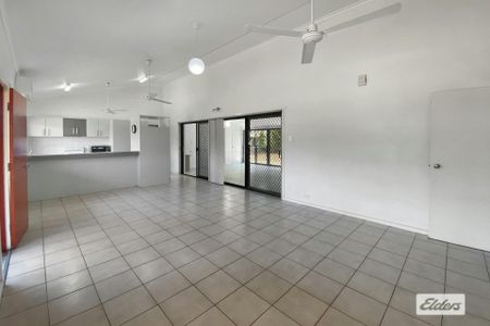 Family Home With It All & Made For Entertaining - Photo 2