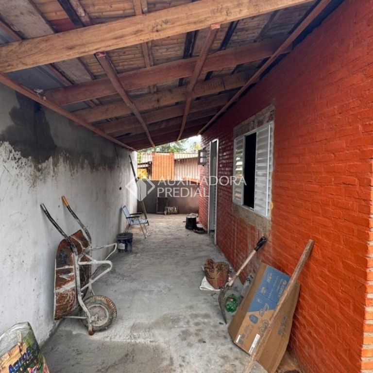 Casa com 1 quarto e 40m² para alugar em SÃO JOSE, Canoas. - Photo 1