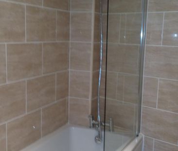 CASTLEFORD, WF10, Castleford - Photo 6