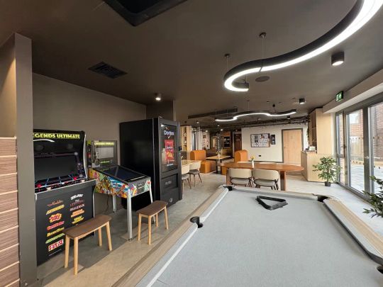 Townhouse Compact Ensuite - Photo 1