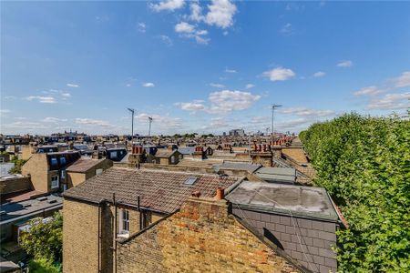 3 bedroom flat to rent - Photo 5