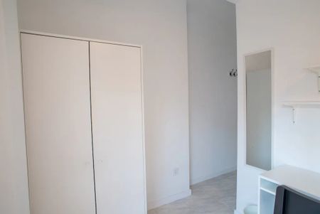 Carrer de Sant Lluís Bertran, Torrent, Valencian Community 46900 - Photo 3