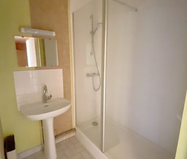 Location Appartement 3 pièces 65m² ANGERS 49000 - Photo 4