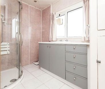 15 Cumberland Drive, Dundonald, Belfast, BT16 2AT - Photo 6