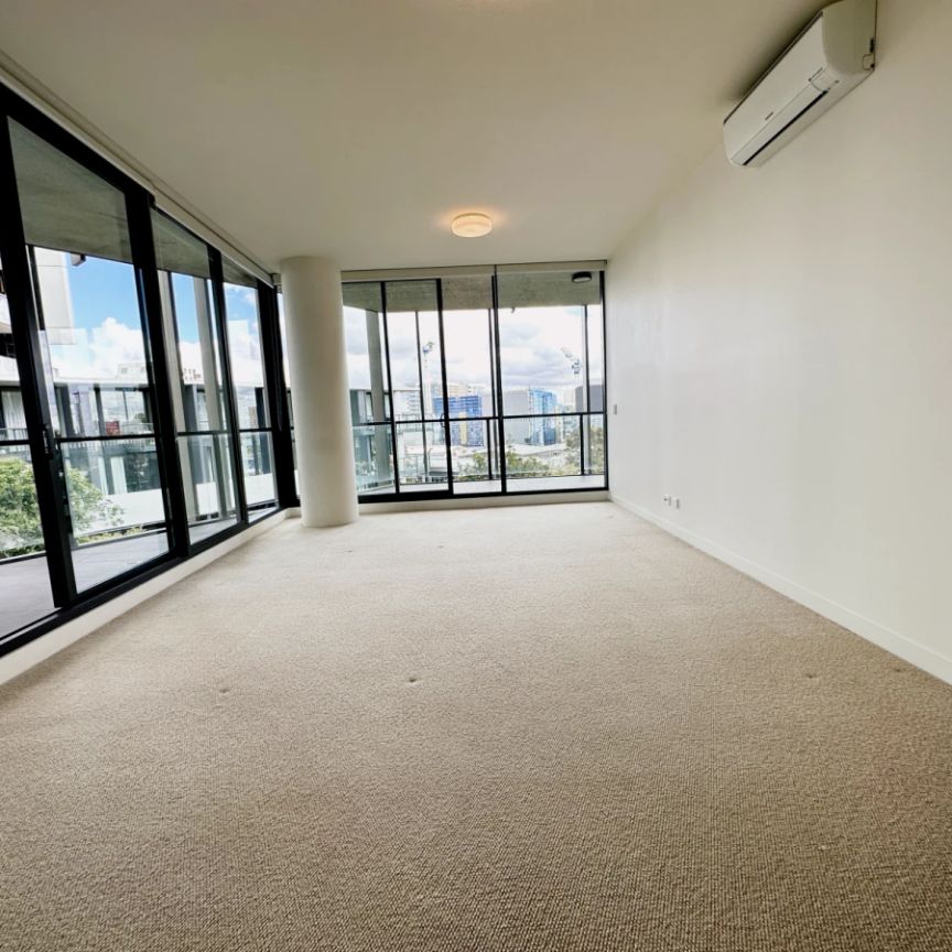 5 link road, Sydney - Photo 1