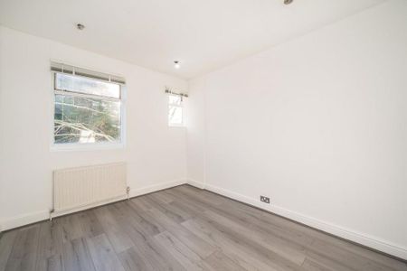 2 bedroom maisonette to rent - Photo 2