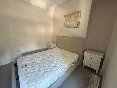 1 bedroom serviced apartment to rent - Photo 2