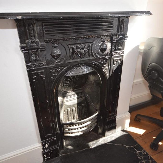 5 bedroom detached house to rent - Photo 1