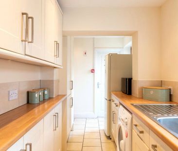 1 bedroom terraced to rent St. Pauls Parade, Cheltenham, Gloucester... - Photo 4