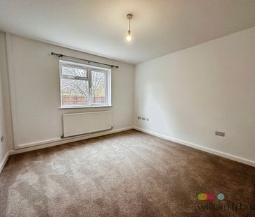 Lincoln Drive, Lincoln, Scampton - Photo 2