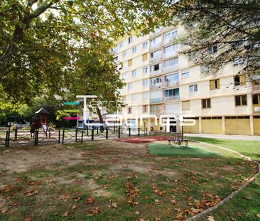 Location Appartement 2 pièces 41m² NIMES 30000 - Photo 4