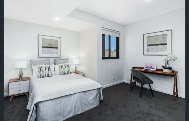 Modern Two Bedroom Unit in Secure Complex - Photo 1