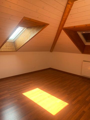 Charmant appartement de 3.5 pièces dans une petite maison plurifamiliale – 1er loyer offert - Photo 3