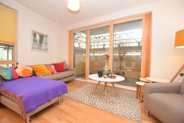 Lomond Grove, Camberwell, SE5 - Photo 1