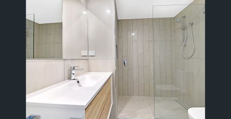 Tranquil Evenings Looking across the Broadwater & Mountain Views - Photo 3