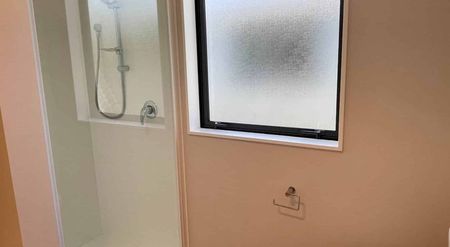 Neat and Tidy - Photo 5