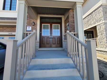 For Lease - 1458 Kovachik Boulevard, Milton, Ontario - Photo 5