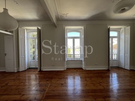 Apartamento T3+2 em Lisboa - Photo 3