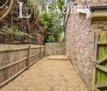 2 bedroom terraced house to rent - Photo 2
