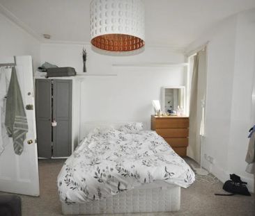 3 bedroom maisonette to rent - Photo 4
