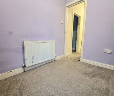 Florence Street - Photo 2