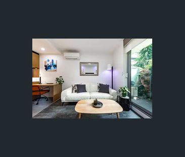 Stylish Inner-City Living in the Heart of Prahran - Photo 2