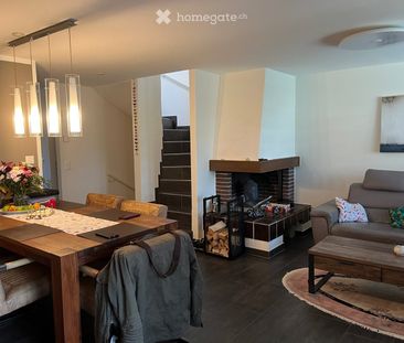 Reiheneinfamilienhaus mit Cheminée - ruhige Lage, viel Platz - Photo 1