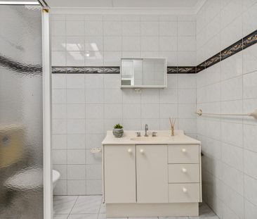 Warm in Winter and Cool in Summer - Photo 2