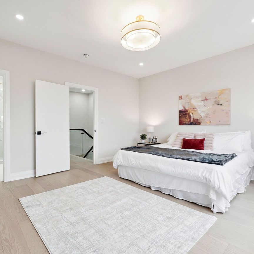 For Lease - 1956A Valley Farm Road, Pickering, Ontario - Photo 1