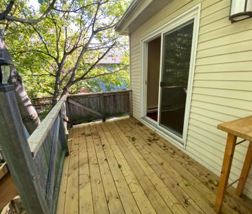 For Lease - 33 Lorindale Avenue Unit# #2 (UPPER), Toronto, Ontario - Photo 6