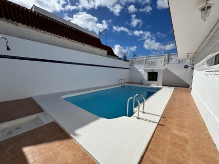 Bungalow to rent in Playa del Inglés, Gran Canaria with garage - Photo 4